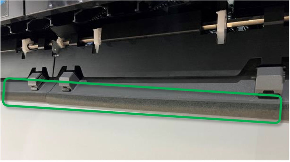 Medienreiniger des Epson SC-S9100 vor dem Druckbereich