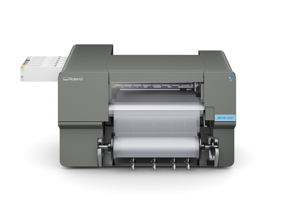 Roland VersaSTUDIO BY2-20 DTF-Drucker aus der Draufsicht