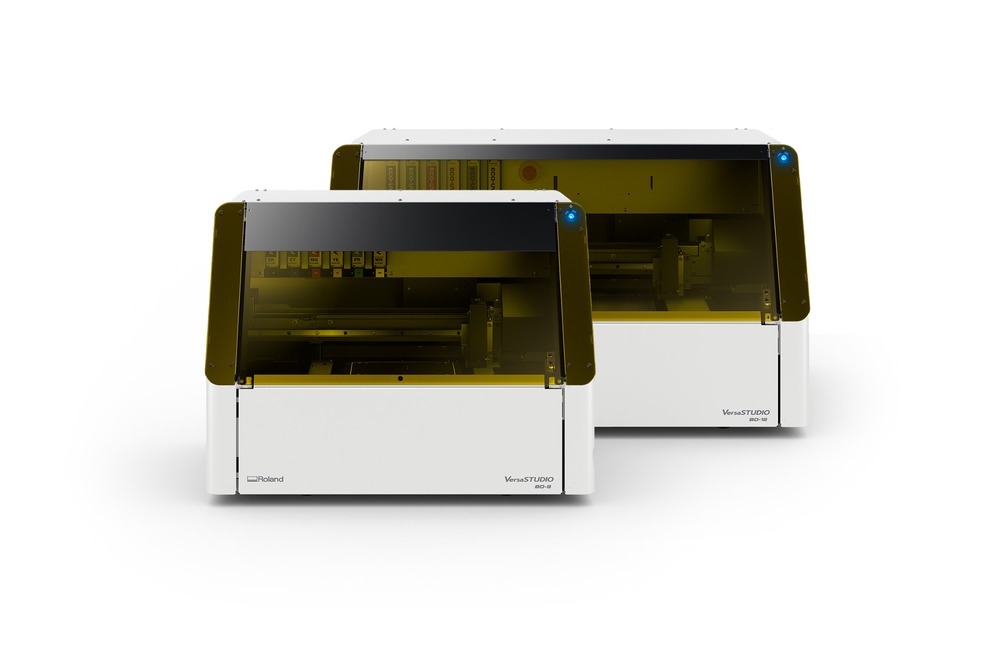 Roland VersaSTUDIO BD-8 und BD-12 UV-Flachbettdrucker