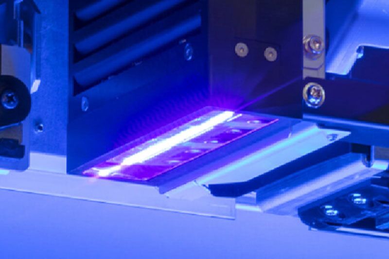 Einstellbare UV-LED-Lampen der Roland VersaOBJECT CO-Serie