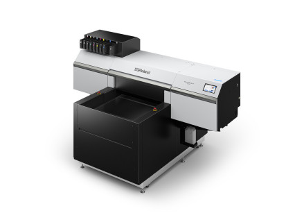Roland VersaOBJECT IO-300 UV-LED-Flachbettdrucker in Perspektivansicht