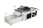 Summa V-Serie Omnia Flachbett-Schneideplotter mit automatischer Bogenzuführung und Auslage